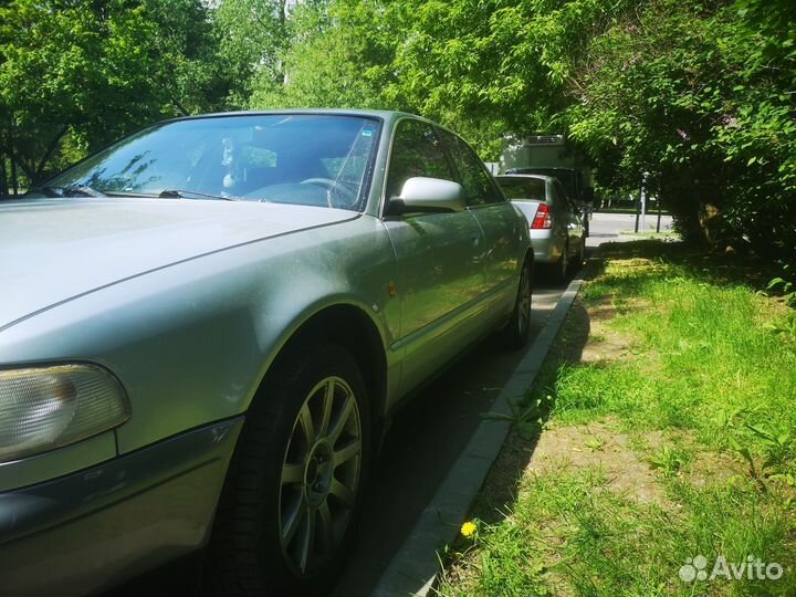 Audi A8 3.7 AT, 1997, 360 000 км