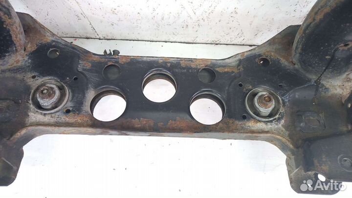 Подрамник задний Mercedes W251 R-class