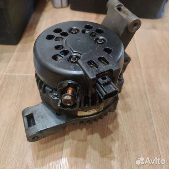 Генератор Ford Focus C-Max 1.8-2.0i,denso 120A