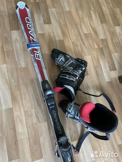 Горные лыжи с ботинками