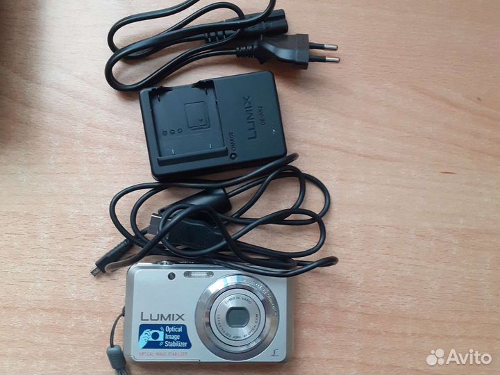 Фотоаппарат Panasonic Lumix dms fs 28