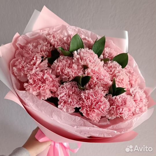 Букет из 17 румяных диантусов. Доставка до двери