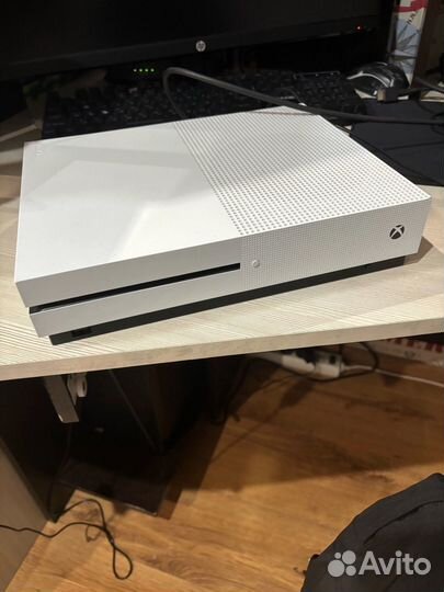 Xbox one s 1tb