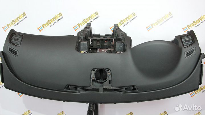 Торпедо Opel Insignia панель приборов