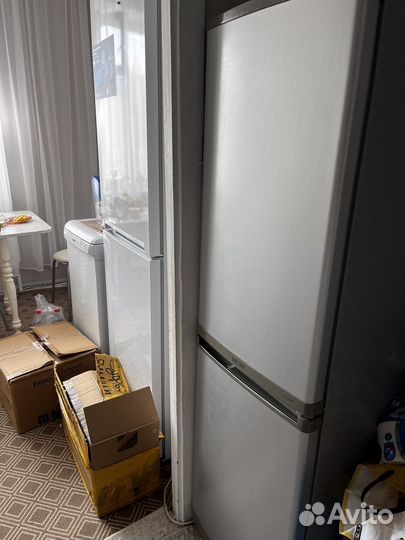Холодильник бу маленький samsung
