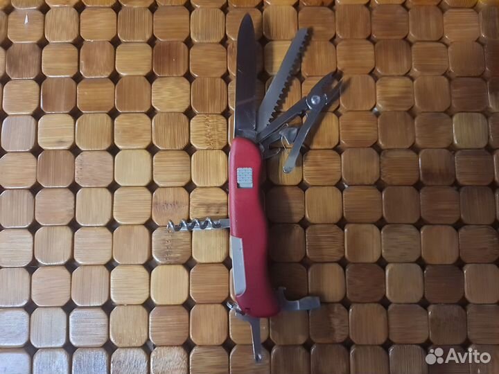 Нож складной Victorinox Atlas