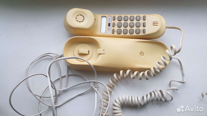 Телефон с автоответчик в рабочем состоянии