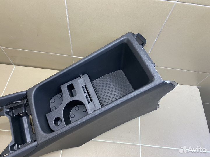 Консоль центральная skoda kodiaq