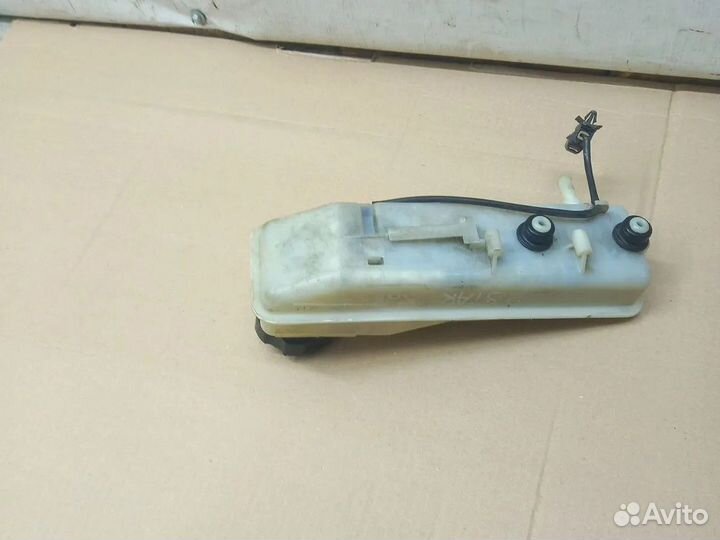 Бачёк тормозухи Hyundai h1 Hyundai Grand Starex