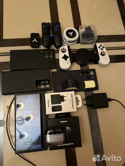 Samsung Galaxy S24 Ultra, 12/256 ГБ