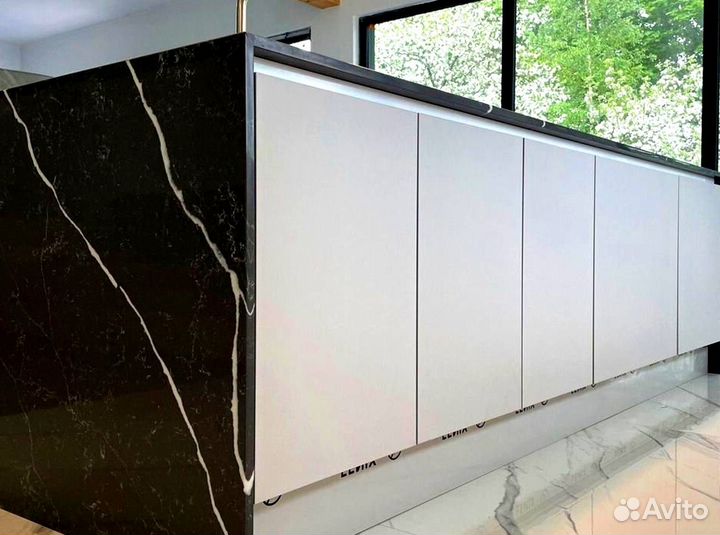 Угловая кухня с мдф фасадами в Москве