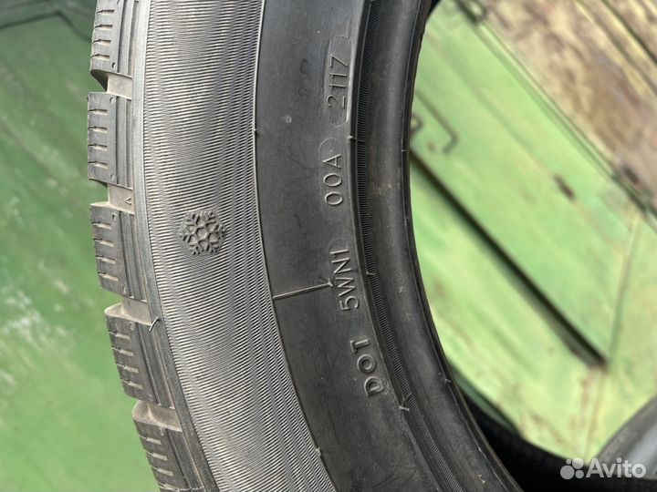 GT Radial Champiro WinterPro HP 255/55 R18