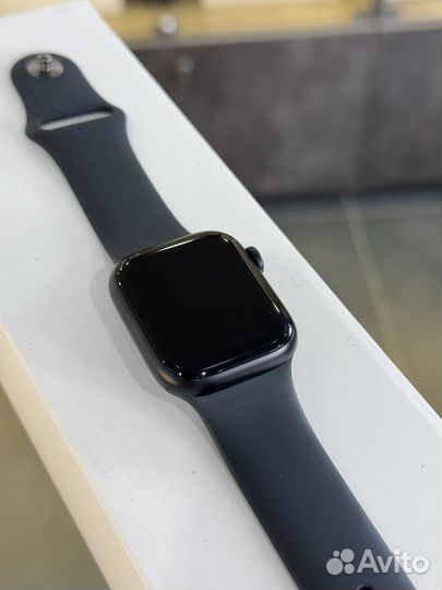 Apple Watch 8 41mm Black / Battery 100