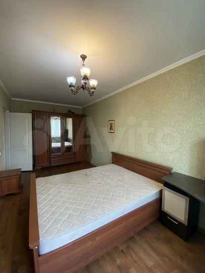 2-к. квартира, 67 м², 3/10 эт.