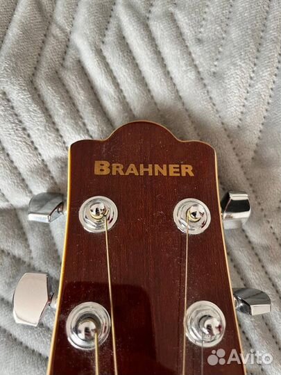Акустическая гитара Brahner