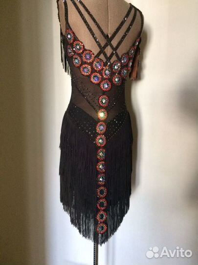 Платья для бально-спортивных танцев