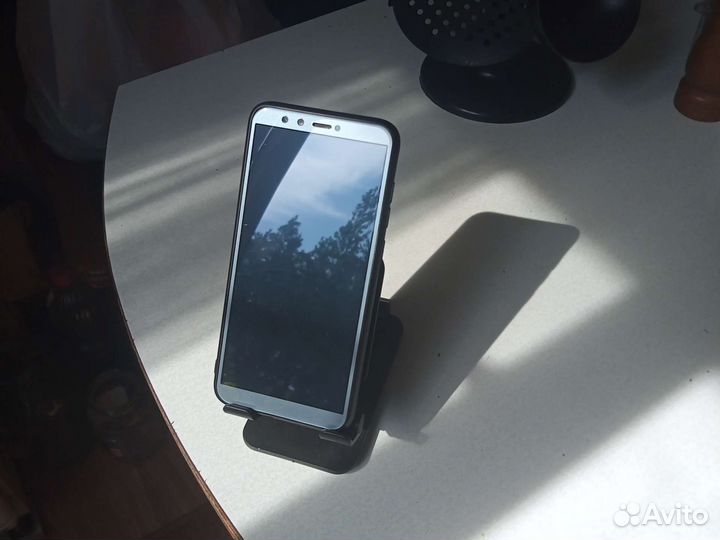 Мобильные телефоны бу honor