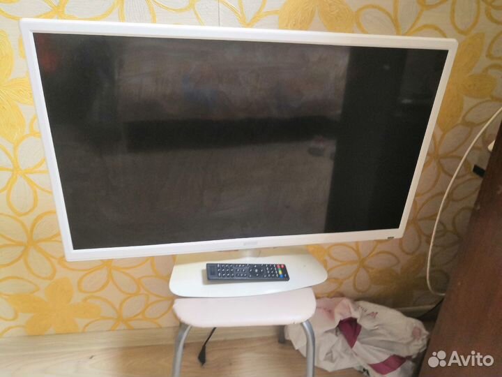 Телевизор mystery 32(81см)