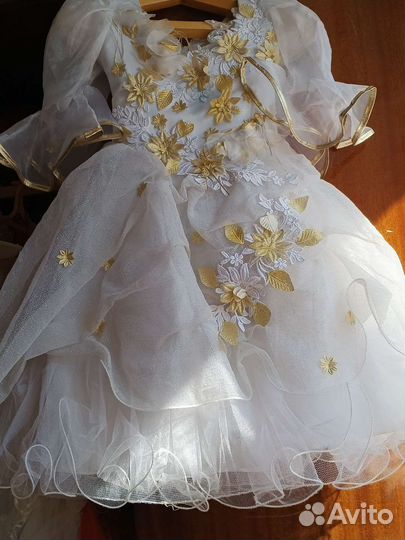 Платья праздничные детские