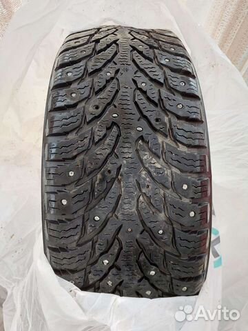 Nokian Tyres Hakkapeliitta 9 SUV 215/65 R16