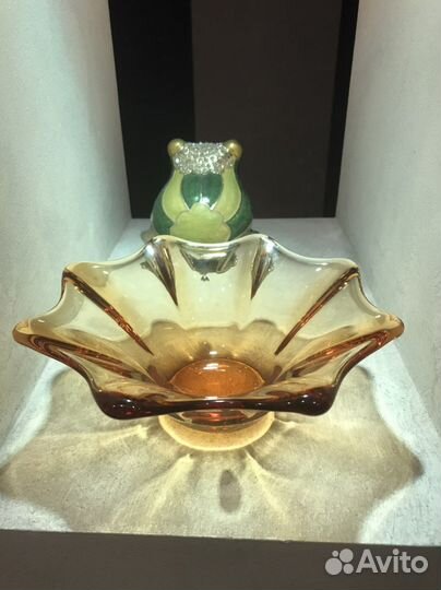 Вазочка Чехия времен СССР гутная техника