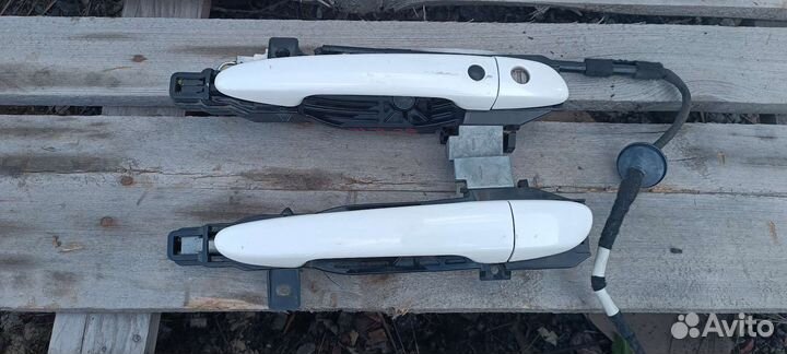 Ручка двери передней Мазда 3 бл BL