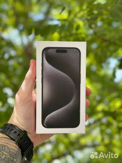 iPhone 15 Pro, 256 ГБ