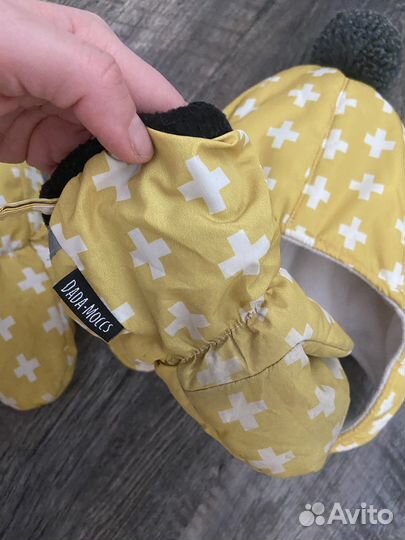 Комплект шапка, варежки зима