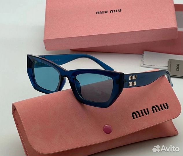 Солнцезащитные очки miu miu