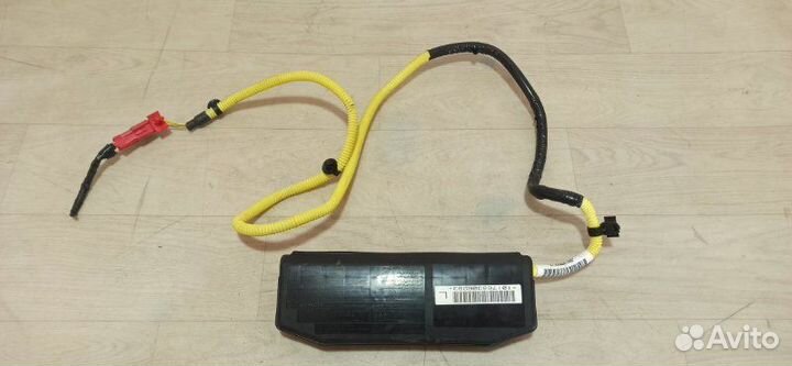 Подушка безопасности в сидение левая Mitsubishi