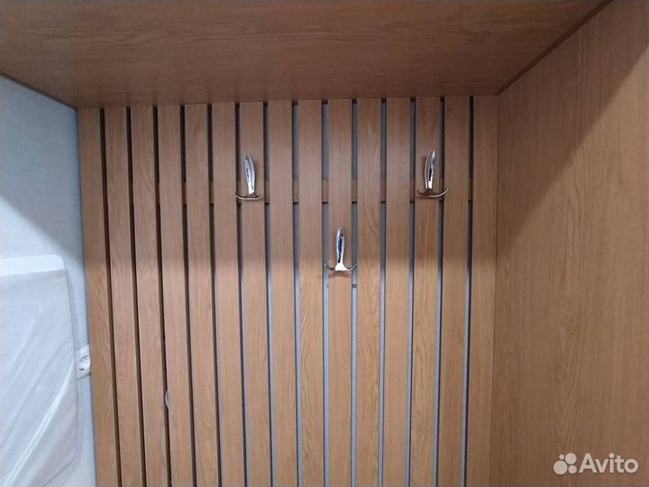 Вешалка в прихожую на заказ