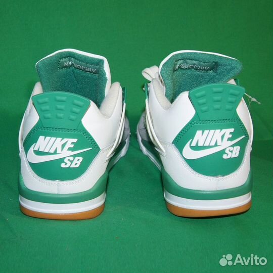 Кроссовки Nike AIR jordan 4retro