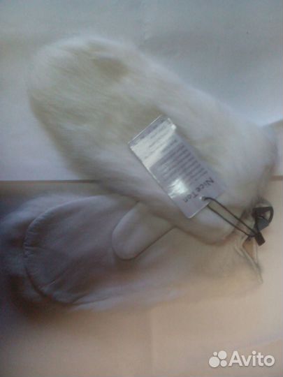 Рукавички женские