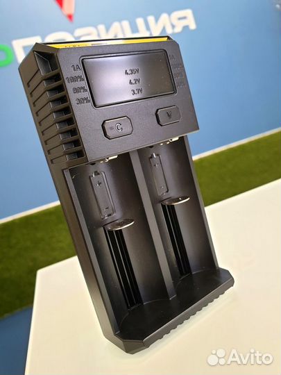 Зарядное устройство Nitecore NEW i2