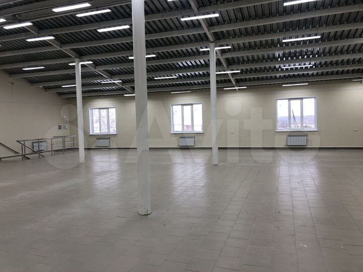 Свободного назначения, 400 м²