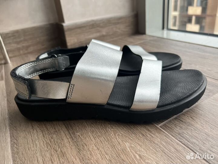 Босоножки Ecco 42