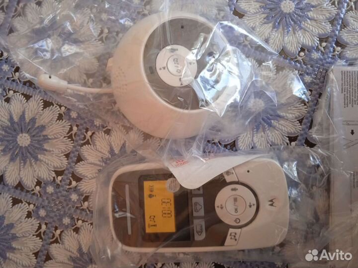 Цифровая радионяня motorola MBP 161Timer