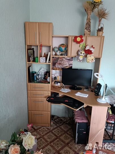 Компьютерный стол угловой бу