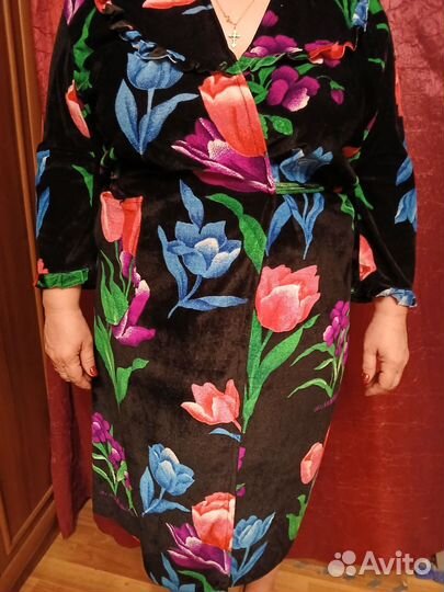 Халат велюровый женский