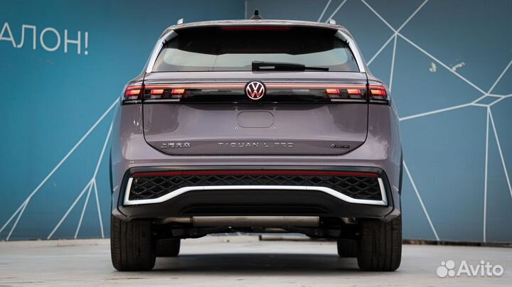 Volkswagen Tiguan L 2.0 AMT, 2024, 10 км