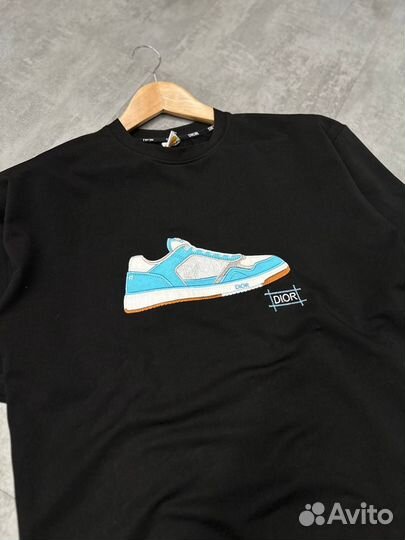 Футболка Dior