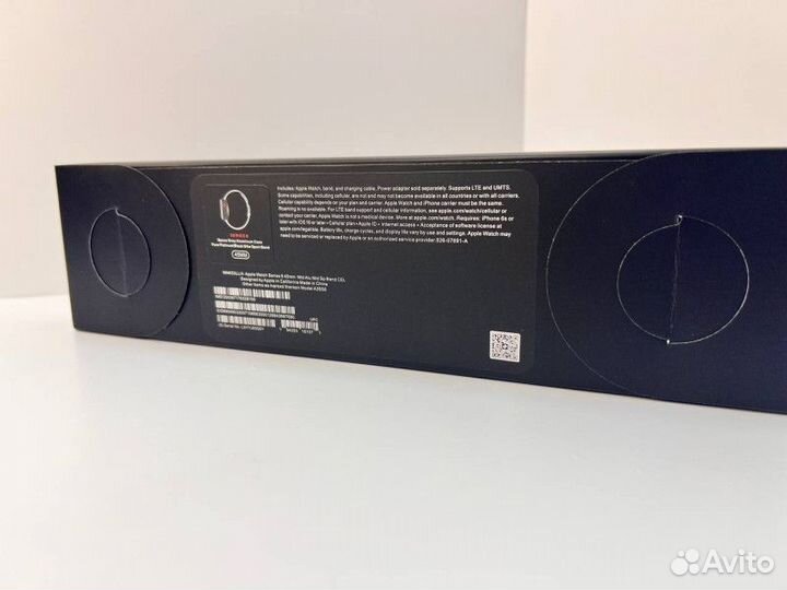 Часы Apple Watch Nike