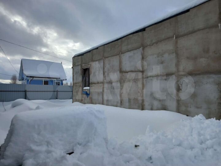 Дом 100 м² на участке 10 сот.