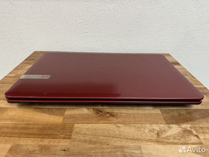 17.3 игровой A8 4 ядра 12Gb SSD+HDD две видеокарты