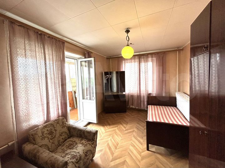 2-к. квартира, 52 м², 5/9 эт.