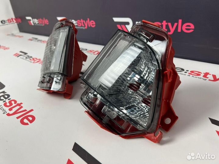 Катафоты Lexus LX570 с 2016 U1610