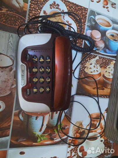 Домашний телефон