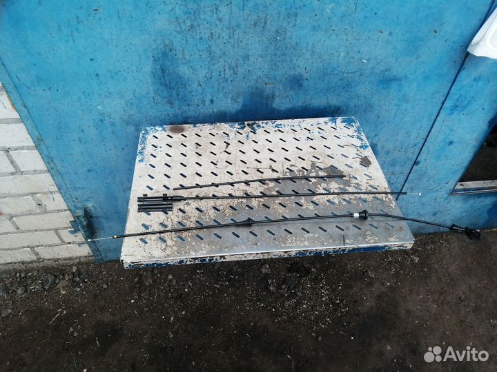 Трос капота BMW 3er e46