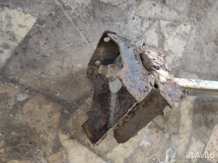 Тяга передняя продольная Range Rover 2