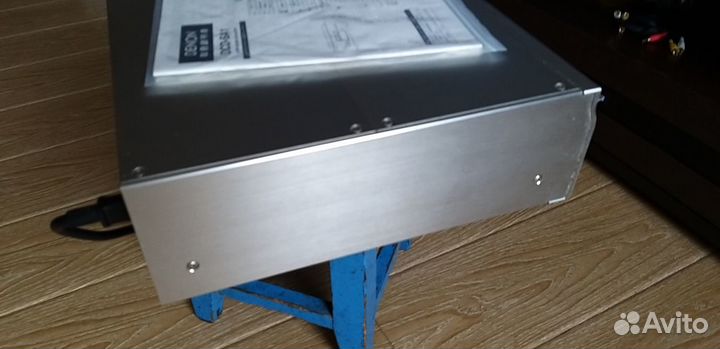 Denon DCD-SA1 sacd плеер Denon